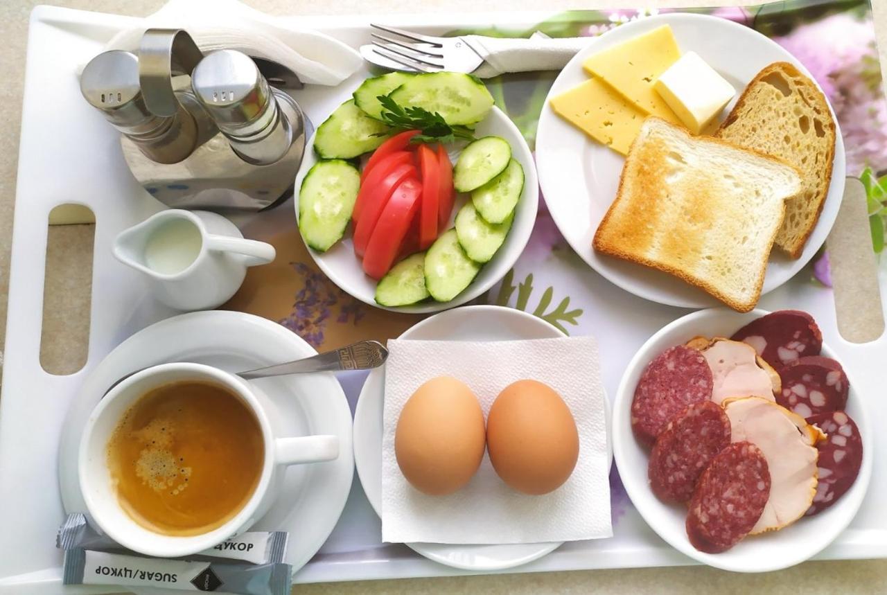 7 Sky Hotel Klinicheskaya Street Kiev Ngoại thất bức ảnh