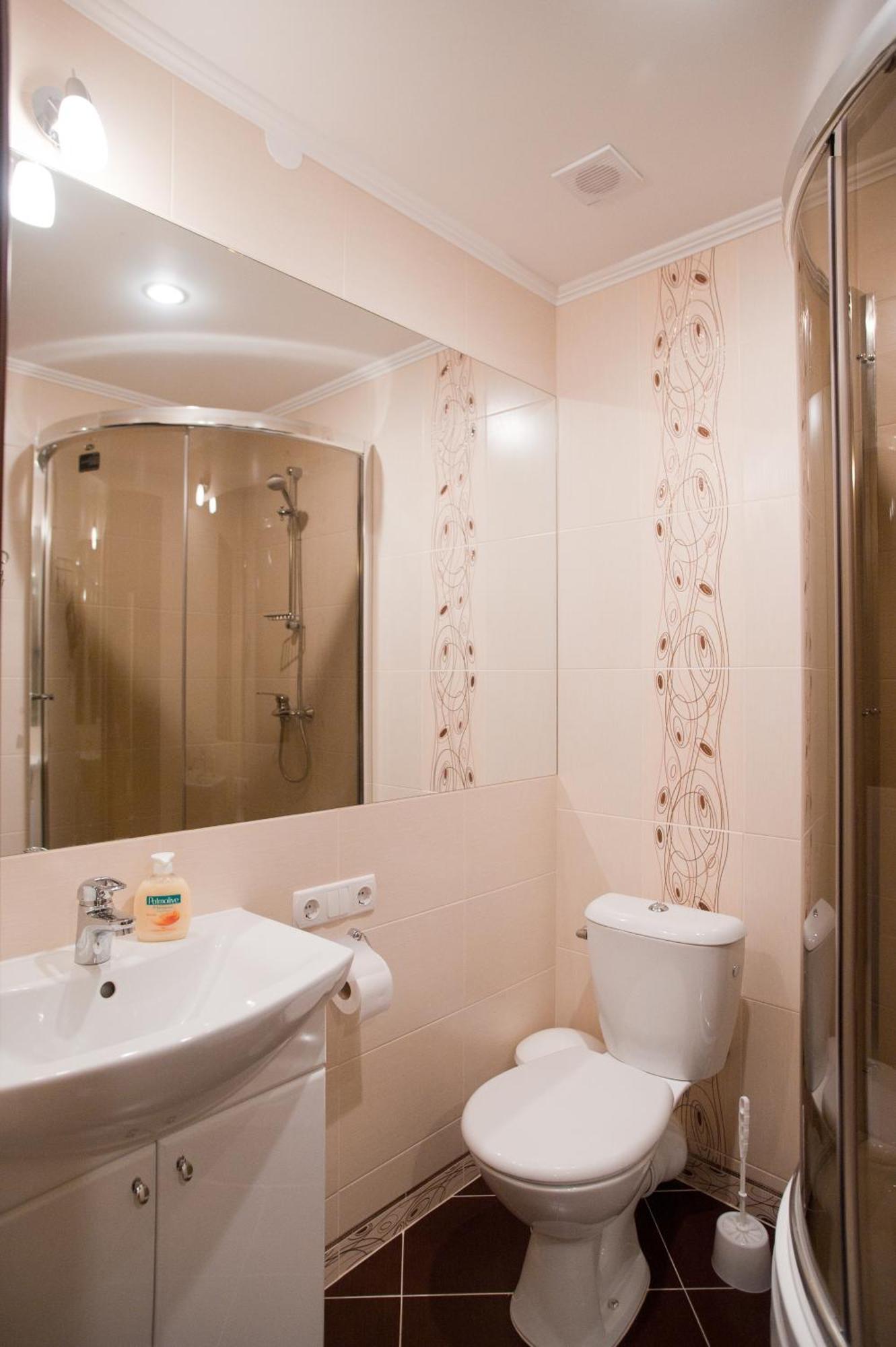 7 Sky Hotel Klinicheskaya Street Kiev Ngoại thất bức ảnh