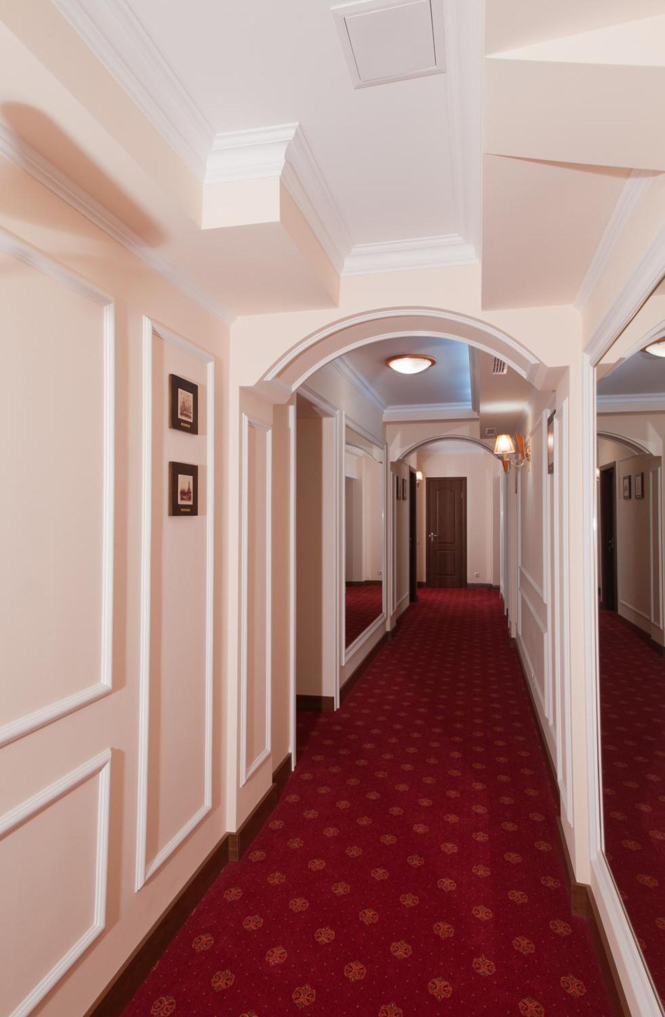 7 Sky Hotel Klinicheskaya Street Kiev Ngoại thất bức ảnh