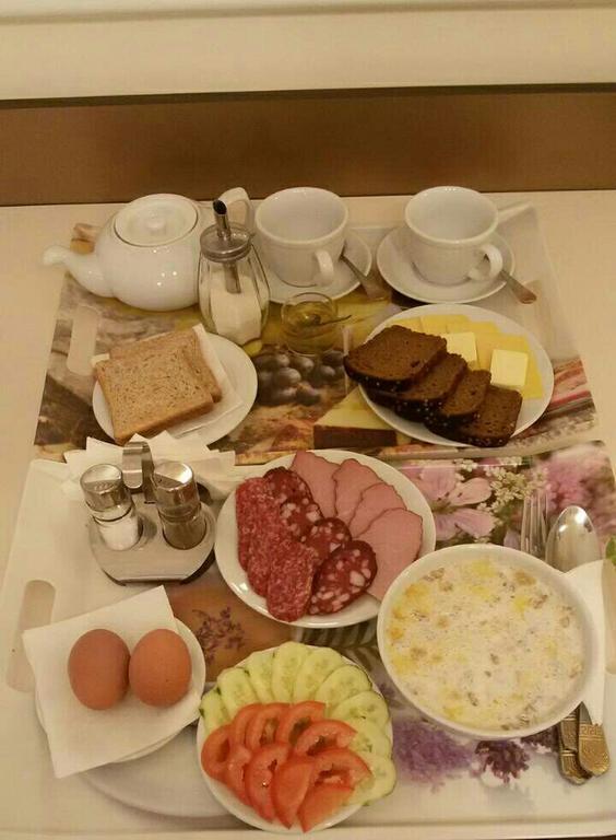 7 Sky Hotel Klinicheskaya Street Kiev Ngoại thất bức ảnh