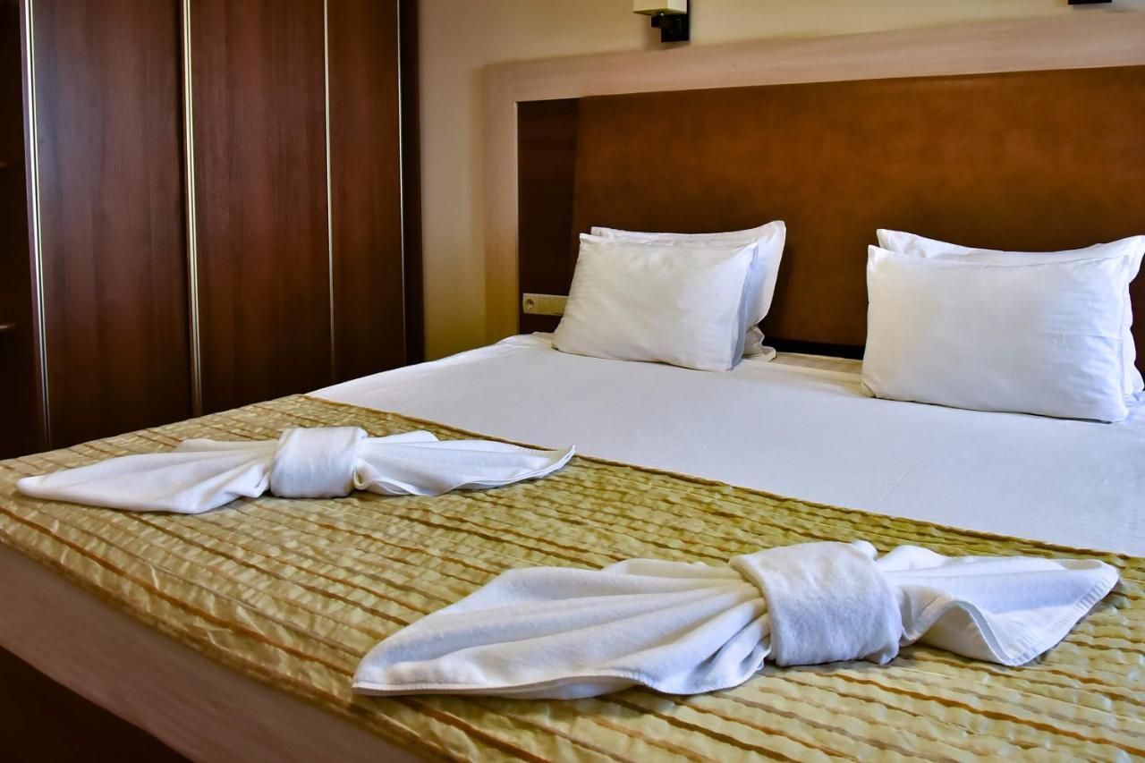 7 Sky Hotel Klinicheskaya Street Kiev Ngoại thất bức ảnh